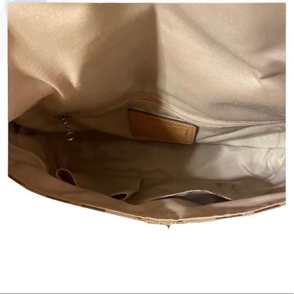 COACH Khaki and Tan Leather Turnlock - Picture 2 of 5